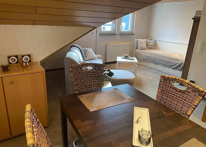 2 Schlaf- & 2 Badezimmer - Direkte Busverbindung Bis Koeln Hbf, Messe